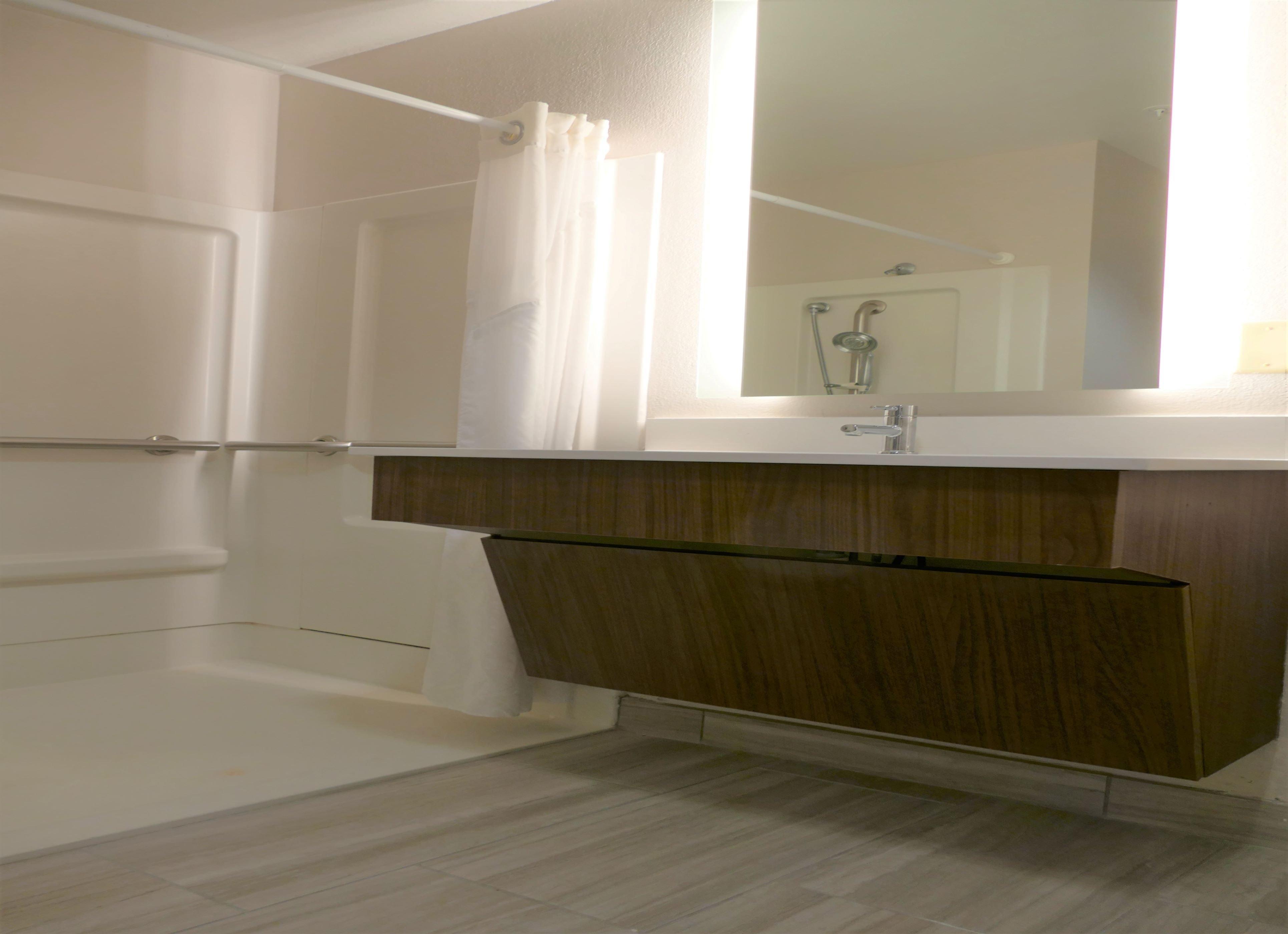 Holiday Inn Express Lebanon By Ihg Bagian luar foto